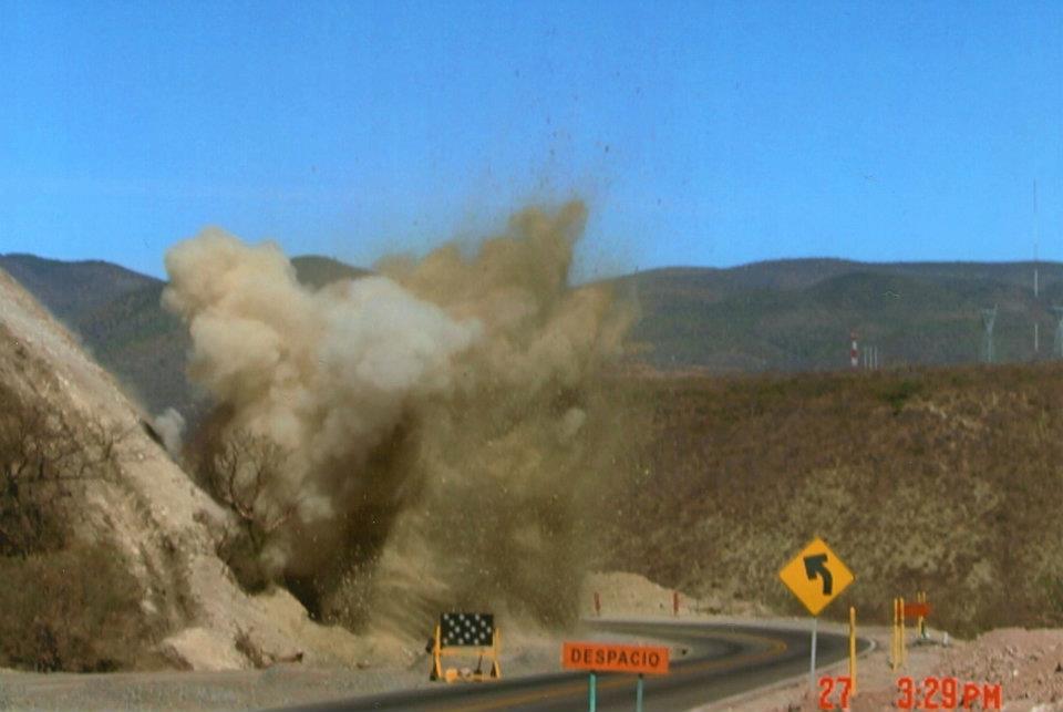 531510_281811505259268_1285183831_n