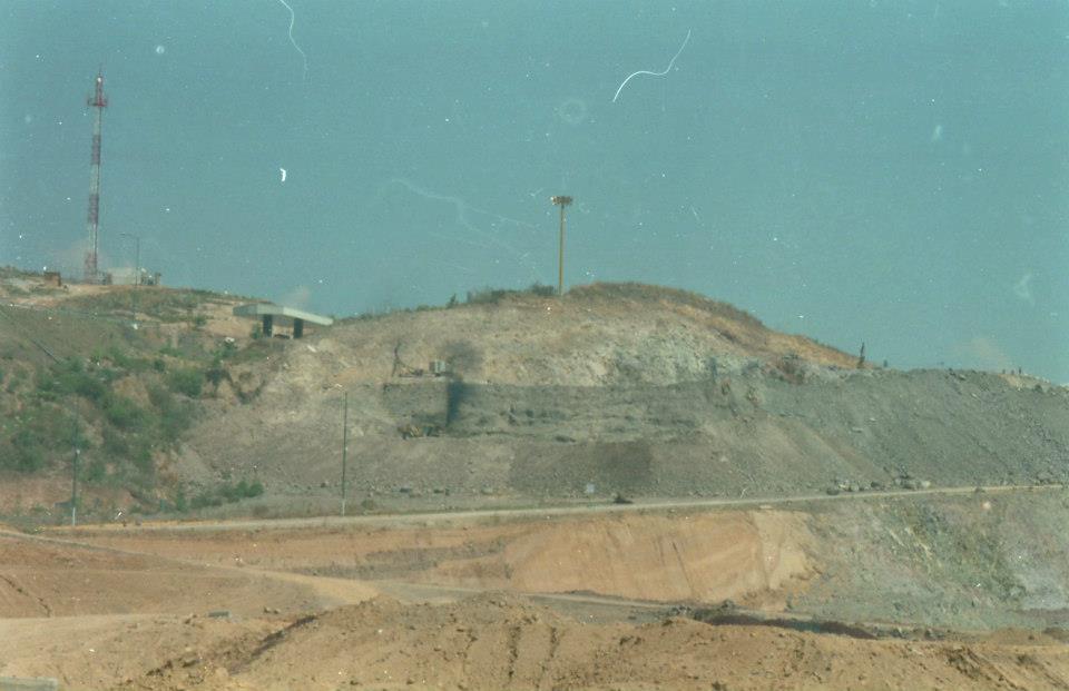 549861_351774084929676_1173181237_n